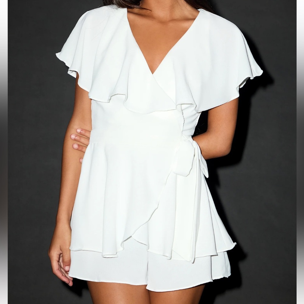 Lulus Aldrin White Ruffled Backless Wrap Skort Ro… - image 3